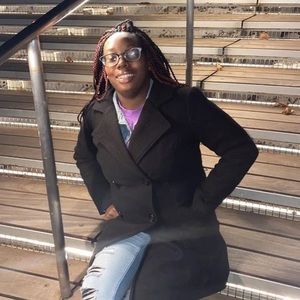 Meet your Posher, Fay